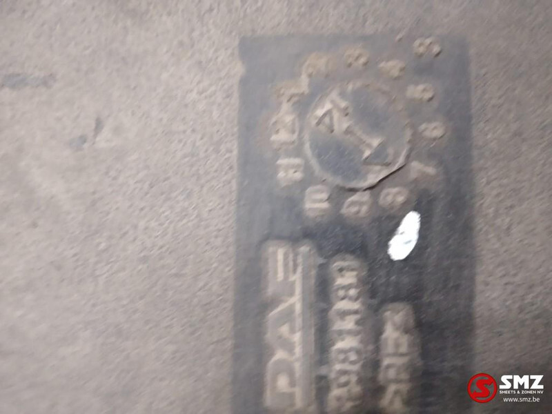 DAF Occ AdBlue tank 90L DAF XF106 - Système de carburant pour Camion: photos 5 DAF Occ AdBlue tank 90L DAF XF106 - Système de carburant pour Camion: photos 5