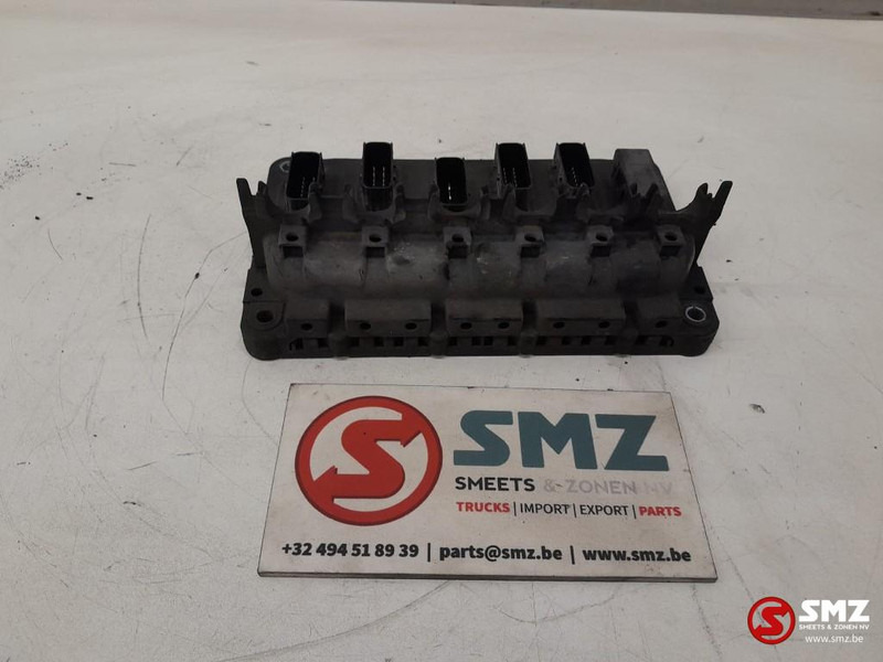 DAF Occ ECU chassis regeleenheid DAF - Bloc de gestion pour Camion: photos 2 DAF Occ ECU chassis regeleenheid DAF - Bloc de gestion pour Camion: photos 2