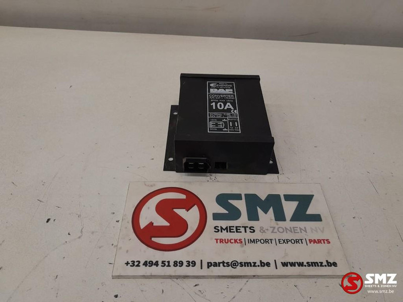 DAF Occ ECU omvormer 24V/12V 10A DAF - Bloc de gestion pour Camion: photos 1 DAF Occ ECU omvormer 24V/12V 10A DAF - Bloc de gestion pour Camion: photos 1