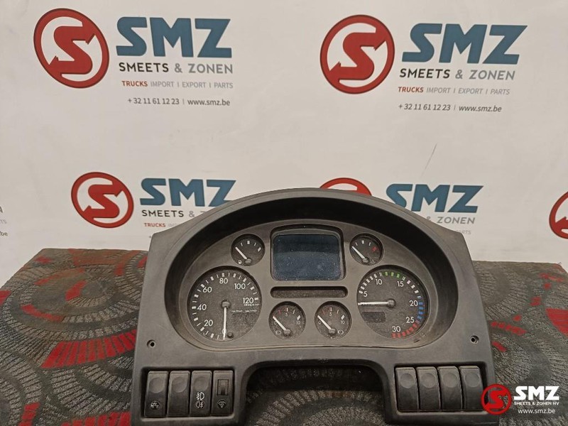 DAF Occ Instrumentenpaneel Daf cf 1620081 - Panel de instrumentos pour Camion: photos 1 DAF Occ Instrumentenpaneel Daf cf 1620081 - Panel de instrumentos pour Camion: photos 1
