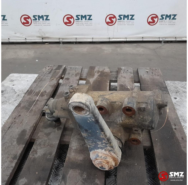 DAF Occ Stuurhuis DAF - Boîtier de direction pour Camion: photos 2 DAF Occ Stuurhuis DAF - Boîtier de direction pour Camion: photos 2