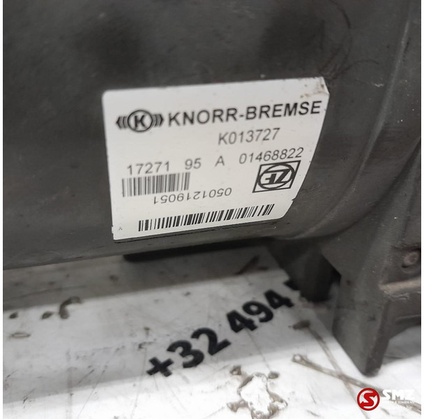 DAF Occ koppelingscilinder 12AS2330TD DAF - Embrayage et pièces pour Camion: photos 5 DAF Occ koppelingscilinder 12AS2330TD DAF - Embrayage et pièces pour Camion: photos 5