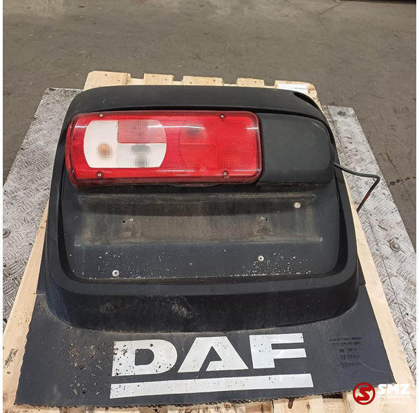 DAF Occ spatbord achteraan links DAF - Carrosserie et extérieur pour Camion: photos 1 DAF Occ spatbord achteraan links DAF - Carrosserie et extérieur pour Camion: photos 1