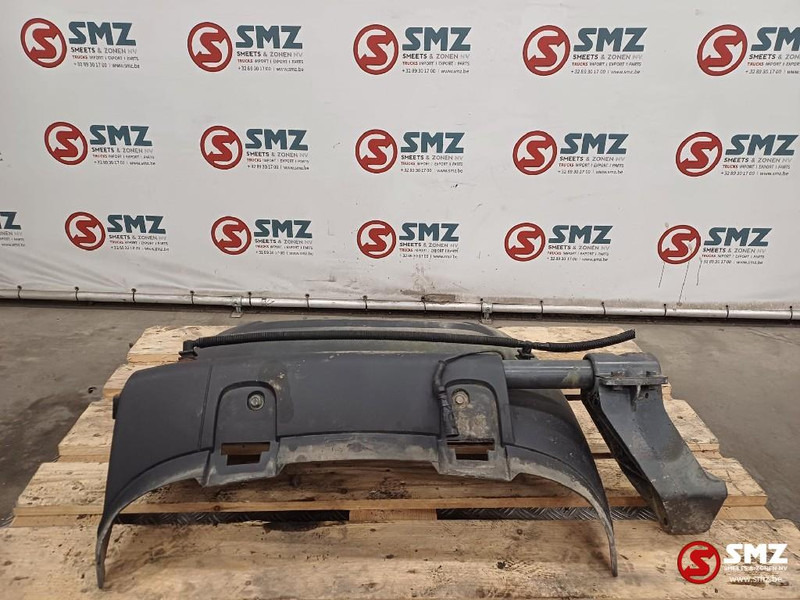 DAF Occ spatbord + spatbordsteun linksachteraan DAF - Carrosserie et extérieur pour Camion: photos 2 DAF Occ spatbord + spatbordsteun linksachteraan DAF - Carrosserie et extérieur pour Camion: photos 2