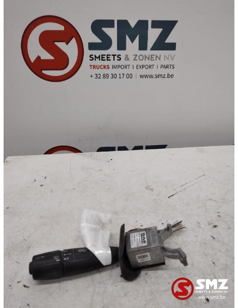 DAF Occ stuurkolomschakelaar DAF XF105 - Cabine et intérieur pour Camion: photos 1 DAF Occ stuurkolomschakelaar DAF XF105 - Cabine et intérieur pour Camion: photos 1