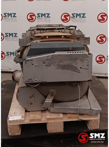 DAF Occ uitlaatdemper Euro 6 DAF - Silencieux pour Camion: photos 3 DAF Occ uitlaatdemper Euro 6 DAF - Silencieux pour Camion: photos 3