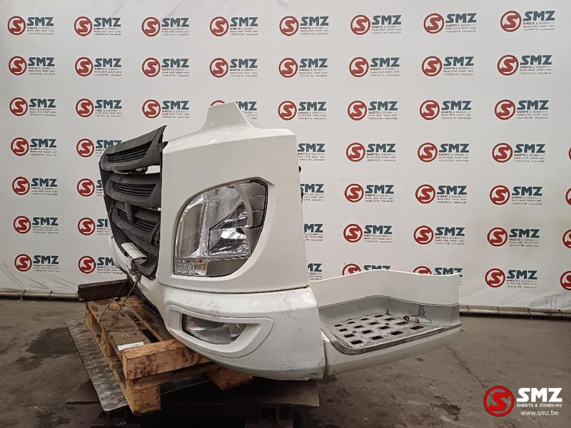 DAF Occ voorbumper DAF - Pare-chocs pour Camion: photos 4 DAF Occ voorbumper DAF - Pare-chocs pour Camion: photos 4