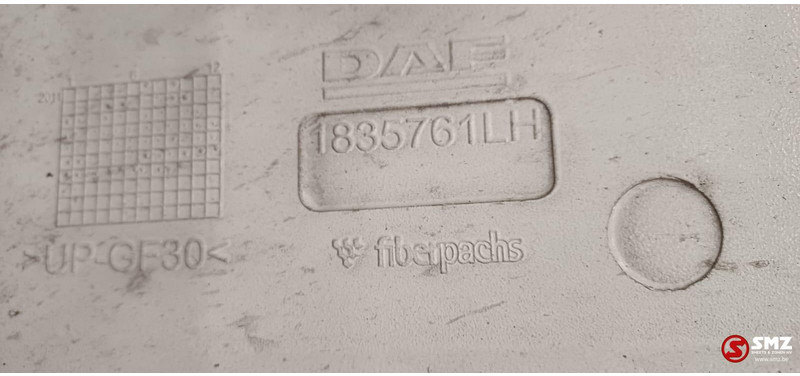 DAF Occ windgeleider links DAF - Cabine et intérieur pour Camion: photos 3 DAF Occ windgeleider links DAF - Cabine et intérieur pour Camion: photos 3