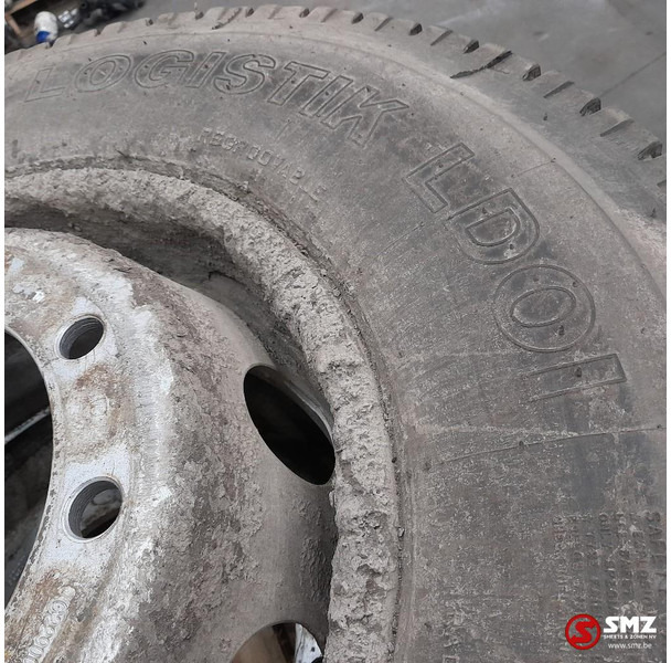 Diversen Occ vrachtwagenband Vaculug 315/70R22.5 154/150K - Pneu pour Camion: photos 4 Diversen Occ vrachtwagenband Vaculug 315/70R22.5 154/150K - Pneu pour Camion: photos 4