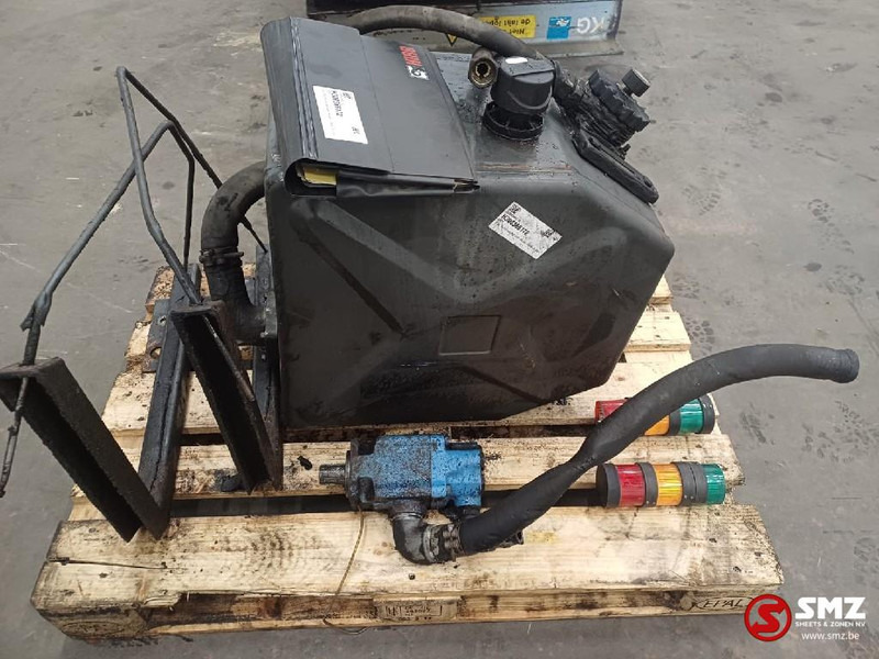 Flèche pour Engins de chantier Hiab Occ Autolaadkraan Hiab 144B-3 Duo + radio: photos 9