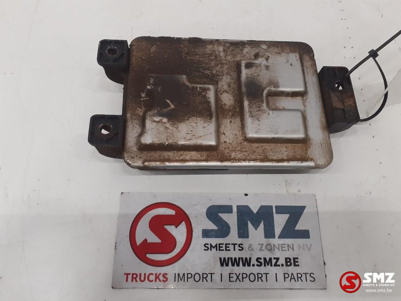 Iveco Occ ECU rear frame regeleenheid Iveco - Bloc de gestion pour Camion: photos 2 Iveco Occ ECU rear frame regeleenheid Iveco - Bloc de gestion pour Camion: photos 2
