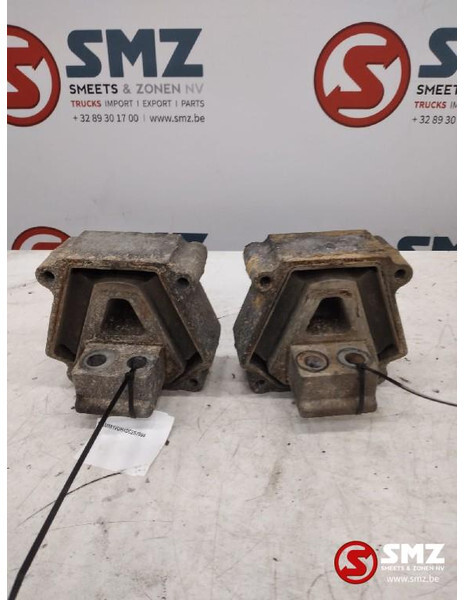 Iveco Occ set motorsteunen Iveco - Support de moteur pour Camion: photos 2 Iveco Occ set motorsteunen Iveco - Support de moteur pour Camion: photos 2