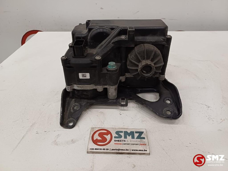 MAN Occ AdBluepomp MAN - Système de carburant pour Camion: photos 3 MAN Occ AdBluepomp MAN - Système de carburant pour Camion: photos 3