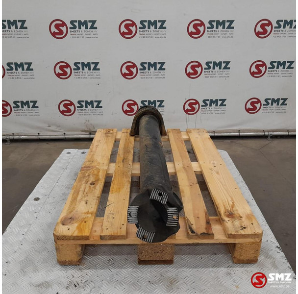 MAN Occ cardanas MAN - Demi arbre pour Camion: photos 3 MAN Occ cardanas MAN - Demi arbre pour Camion: photos 3