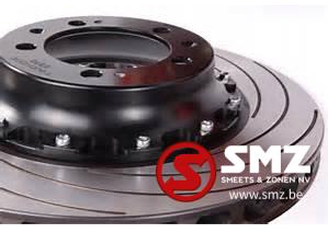 MAN Remschijf f2000 v + a 3e gen + tga vooras - Disques de frein pour Camion: photos 1 MAN Remschijf f2000 v + a 3e gen + tga vooras - Disques de frein pour Camion: photos 1