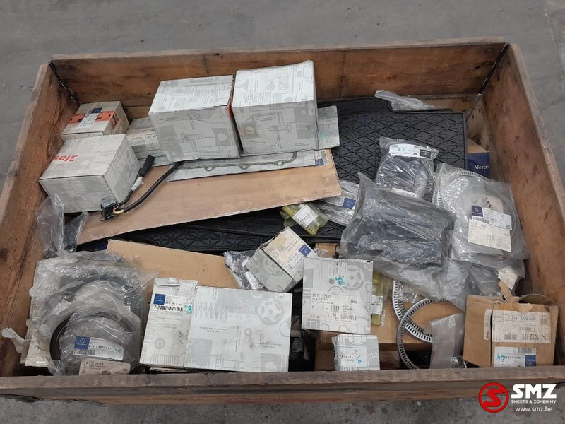 Moteur et pièces pour Camion neuf Mercedes-Benz Lot diverse motoronderdelen mercedes: photos 10