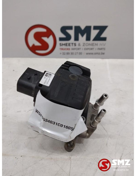 Mercedes-Benz Occ AdBluepomp Mercedes Actros MP4 A0001405339 - Système de carburant pour Camion: photos 1 Mercedes-Benz Occ AdBluepomp Mercedes Actros MP4 A0001405339 - Système de carburant pour Camion: photos 1