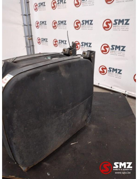 Mercedes-Benz Occ AdBluetank 95L Mercedes - Système de carburant pour Camion: photos 2 Mercedes-Benz Occ AdBluetank 95L Mercedes - Système de carburant pour Camion: photos 2