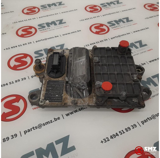 Mercedes-Benz Occ ECU motorbesturingseenheid OM501LA Mercedes - Bloc de gestion pour Camion: photos 2 Mercedes-Benz Occ ECU motorbesturingseenheid OM501LA Mercedes - Bloc de gestion pour Camion: photos 2