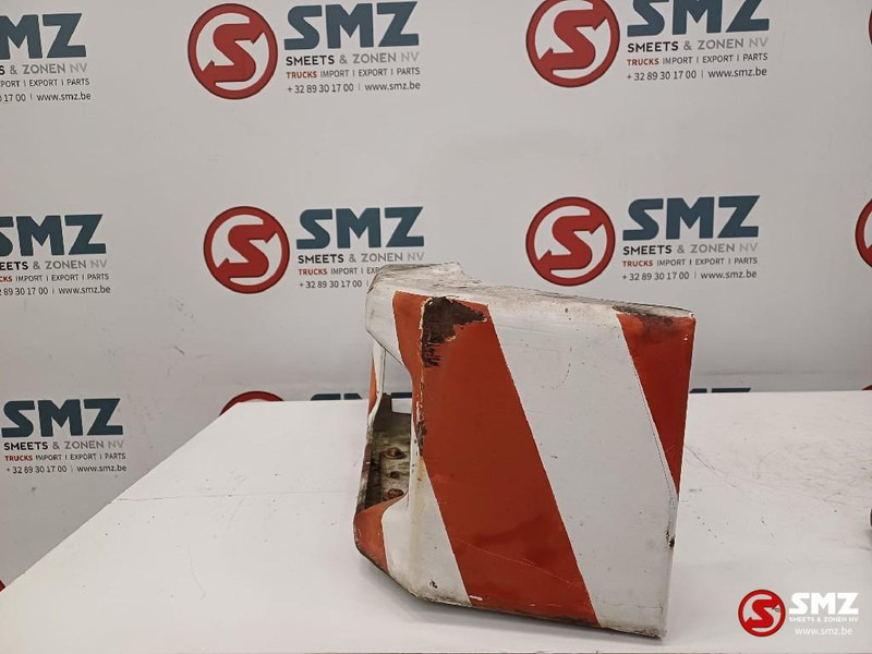Mercedes-Benz Occ bumperhoek links Mercedes - Pare-chocs pour Camion: photos 3 Mercedes-Benz Occ bumperhoek links Mercedes - Pare-chocs pour Camion: photos 3