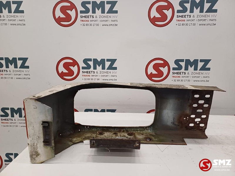 Mercedes-Benz Occ bumperhoek links Mercedes - Pare-chocs pour Camion: photos 2 Mercedes-Benz Occ bumperhoek links Mercedes - Pare-chocs pour Camion: photos 2