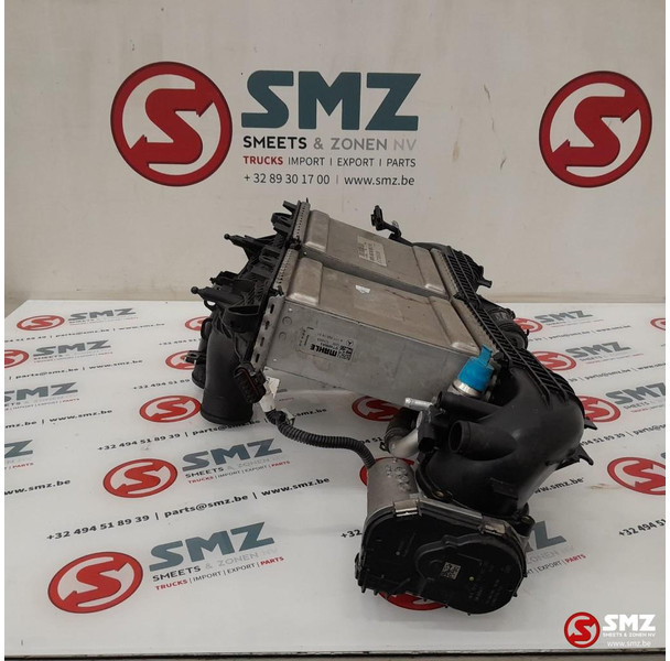 Mercedes-Benz Occ intercooler radiator AMG C63S Mercedes - Intercooler pour Voiture: photos 3 Mercedes-Benz Occ intercooler radiator AMG C63S Mercedes - Intercooler pour Voiture: photos 3