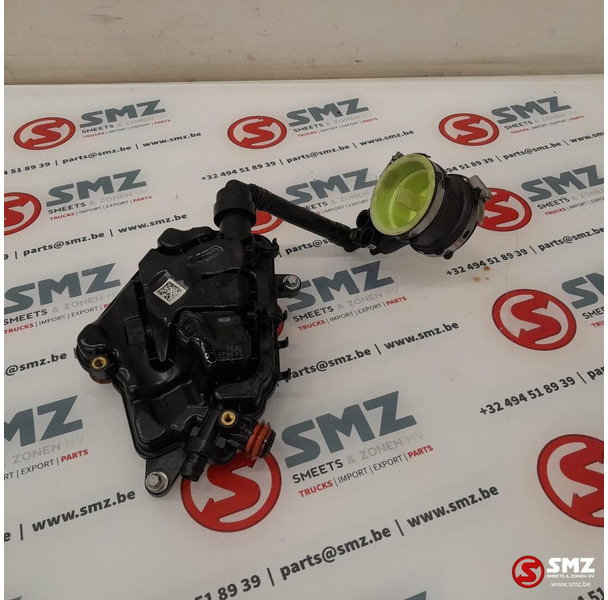 Mercedes-Benz Occ olieafscheider links AMG C63S Mercedes - Moteur et pièces pour Voiture: photos 2 Mercedes-Benz Occ olieafscheider links AMG C63S Mercedes - Moteur et pièces pour Voiture: photos 2