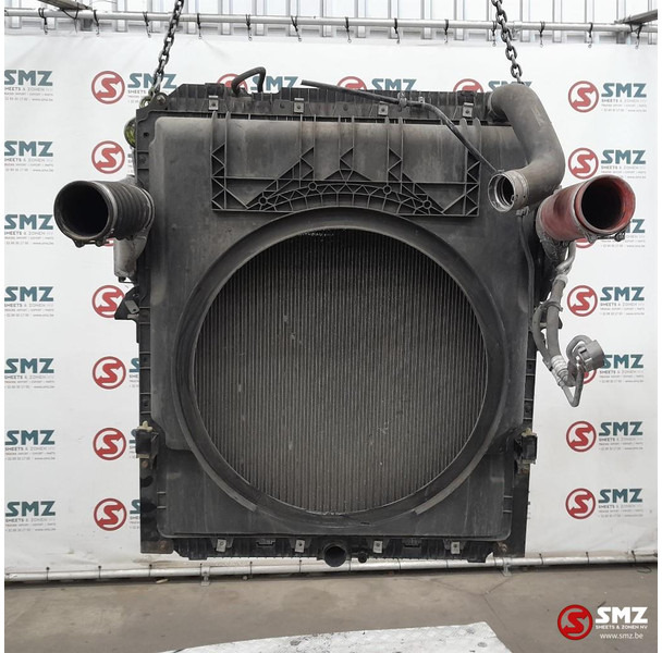 Mercedes-Benz Occ radiator + intercooler Mercedes - Radiateur pour Camion: photos 1 Mercedes-Benz Occ radiator + intercooler Mercedes - Radiateur pour Camion: photos 1