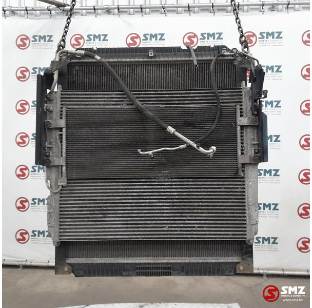 Mercedes-Benz Occ radiator + intercooler Mercedes - Radiateur pour Camion: photos 2 Mercedes-Benz Occ radiator + intercooler Mercedes - Radiateur pour Camion: photos 2