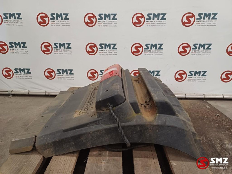 Mercedes-Benz Occ spatbord achteraan L/R Mercedes - Carrosserie et extérieur pour Camion: photos 3 Mercedes-Benz Occ spatbord achteraan L/R Mercedes - Carrosserie et extérieur pour Camion: photos 3