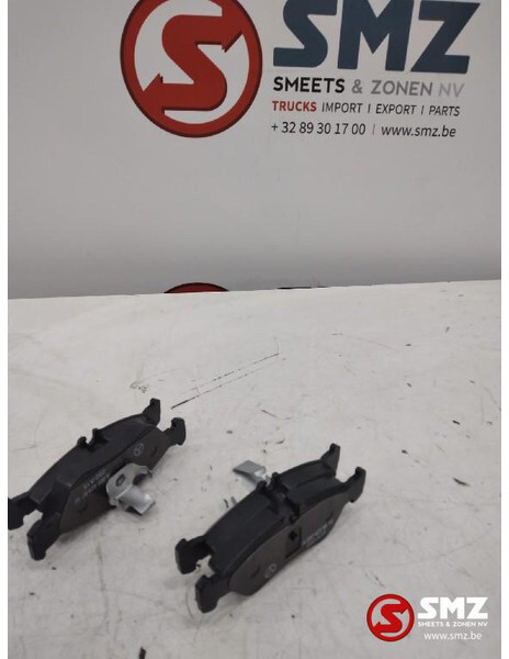 Mercedes-Benz Set remblokken mercedes sprinter w903 a0044202720 - Plaquettes de frein pour Camion: photos 1 Mercedes-Benz Set remblokken mercedes sprinter w903 a0044202720 - Plaquettes de frein pour Camion: photos 1