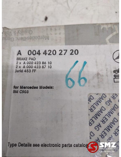 Mercedes-Benz Set remblokken mercedes sprinter w903 a0044202720 - Plaquettes de frein pour Camion: photos 2 Mercedes-Benz Set remblokken mercedes sprinter w903 a0044202720 - Plaquettes de frein pour Camion: photos 2
