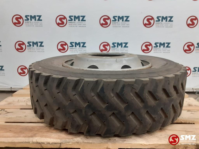 Michelin Occ vrachtwagenband Michelin 265/70R19.5 - Pneu pour Camion: photos 1 Michelin Occ vrachtwagenband Michelin 265/70R19.5 - Pneu pour Camion: photos 1