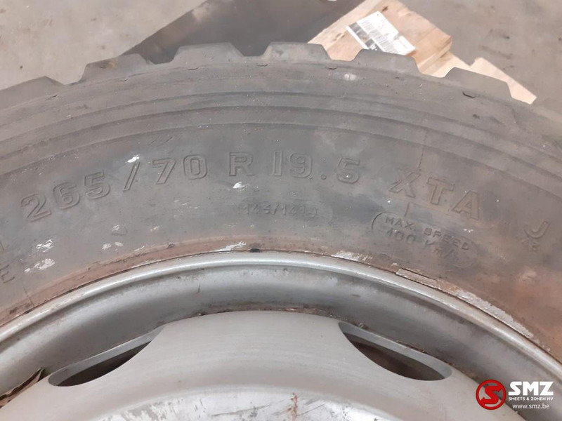 Michelin Occ vrachtwagenband Michelin 265/70R19.5 - Pneu pour Camion: photos 3 Michelin Occ vrachtwagenband Michelin 265/70R19.5 - Pneu pour Camion: photos 3