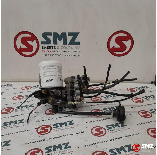 DAF Occ luchtdroger + viercircuitbeveiligingsklep DAF - Pièces de rechange pour Camion: photos 2 DAF Occ luchtdroger + viercircuitbeveiligingsklep DAF - Pièces de rechange pour Camion: photos 2