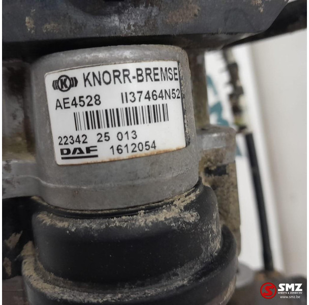 DAF Occ luchtdroger + viercircuitbeveiligingsklep DAF - Pièces de rechange pour Camion: photos 5 DAF Occ luchtdroger + viercircuitbeveiligingsklep DAF - Pièces de rechange pour Camion: photos 5