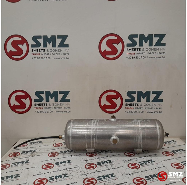 Iveco Occ luchtketel 20L 12,5Bar Iveco - Pièces de rechange pour Camion: photos 1 Iveco Occ luchtketel 20L 12,5Bar Iveco - Pièces de rechange pour Camion: photos 1