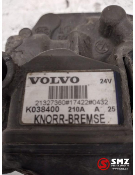 Volvo Occ EBS modulatorklep Volvo FH 21327360 K038400 - Pièces de rechange pour Camion: photos 3 Volvo Occ EBS modulatorklep Volvo FH 21327360 K038400 - Pièces de rechange pour Camion: photos 3