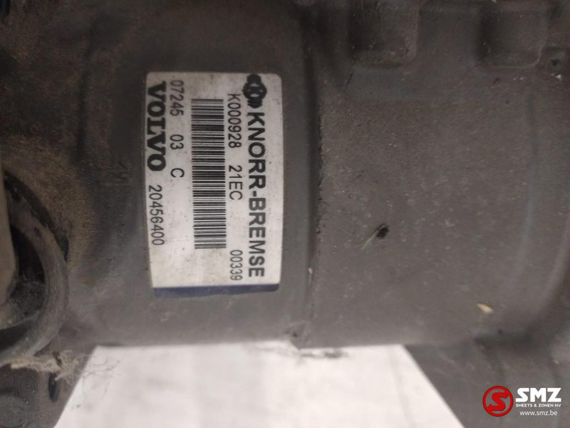 Volvo Occ voetremklep Volvo FH 20456400 K000928 - Pièces de rechange pour Camion: photos 4 Volvo Occ voetremklep Volvo FH 20456400 K000928 - Pièces de rechange pour Camion: photos 4