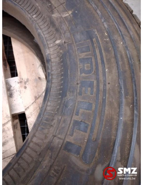 Pirelli Occ band 11.00R22.5 Pirelli Centurato - Pneu pour Camion: photos 4 Pirelli Occ band 11.00R22.5 Pirelli Centurato - Pneu pour Camion: photos 4
