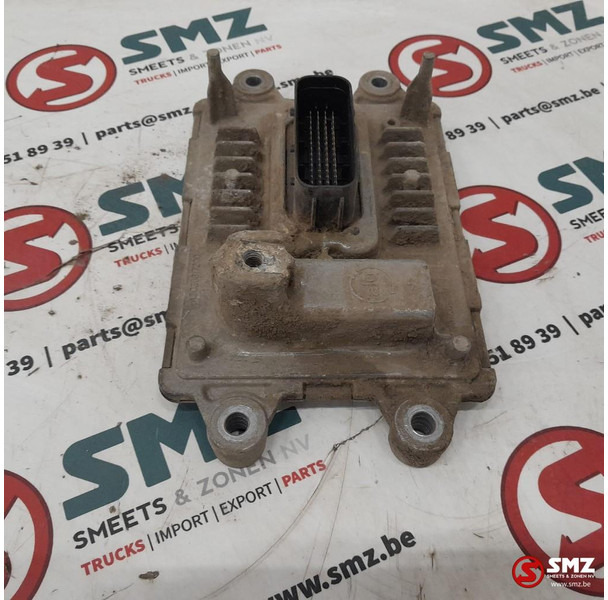 Renault Occ ECU AdBlueregeleenheid Renault - Bloc de gestion pour Camion: photos 3 Renault Occ ECU AdBlueregeleenheid Renault - Bloc de gestion pour Camion: photos 3