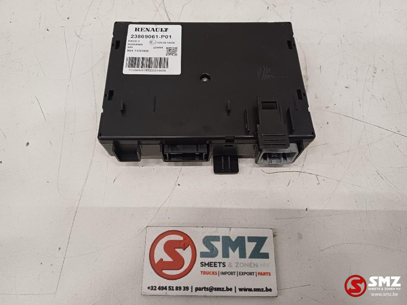 Renault Occ ECU DACU3 regeleenheid Renault - Bloc de gestion pour Camion: photos 2 Renault Occ ECU DACU3 regeleenheid Renault - Bloc de gestion pour Camion: photos 2