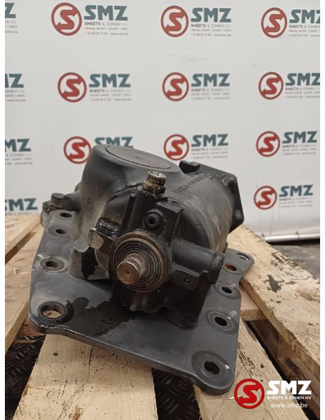 Renault Occ Stuurhuis Renault - Boîtier de direction pour Camion: photos 3 Renault Occ Stuurhuis Renault - Boîtier de direction pour Camion: photos 3