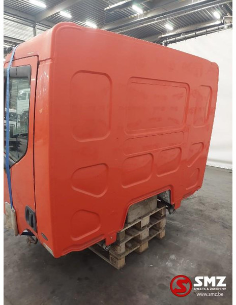Renault Occ cabine compleet Renault Midlum - Cabine et intérieur pour Camion: photos 3 Renault Occ cabine compleet Renault Midlum - Cabine et intérieur pour Camion: photos 3