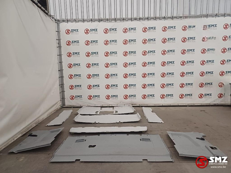 Renault Occ cabinebekledingsset Renault - Cabine et intérieur pour Camion: photos 1 Renault Occ cabinebekledingsset Renault - Cabine et intérieur pour Camion: photos 1