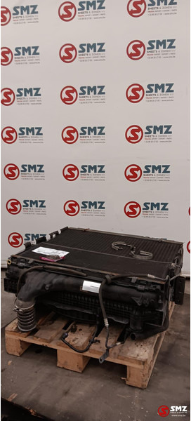 Renault Occ radiator + intercooler Renault - Radiateur pour Camion: photos 2 Renault Occ radiator + intercooler Renault - Radiateur pour Camion: photos 2