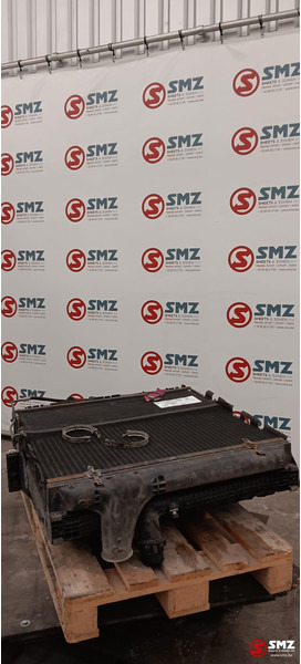 Renault Occ radiator + intercooler Renault - Radiateur pour Camion: photos 4 Renault Occ radiator + intercooler Renault - Radiateur pour Camion: photos 4