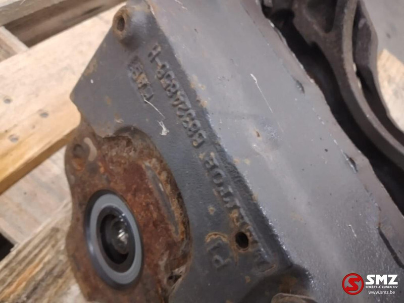 Renault Occ remklauw links Renault T 68324856 7421487684 - Étrier de frein pour Camion: photos 3 Renault Occ remklauw links Renault T 68324856 7421487684 - Étrier de frein pour Camion: photos 3