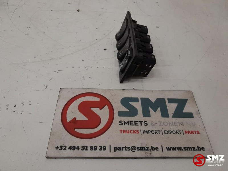 Scania Occ dashbordschakelaars Scania - Système électrique pour Camion: photos 5 Scania Occ dashbordschakelaars Scania - Système électrique pour Camion: photos 5