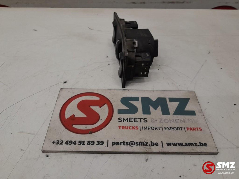 Scania Occ differentiëelblokkeringsschakelaar Scania - Système électrique pour Camion: photos 3 Scania Occ differentiëelblokkeringsschakelaar Scania - Système électrique pour Camion: photos 3